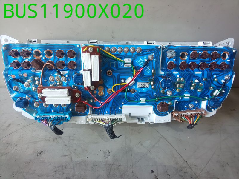 BUS11900X020