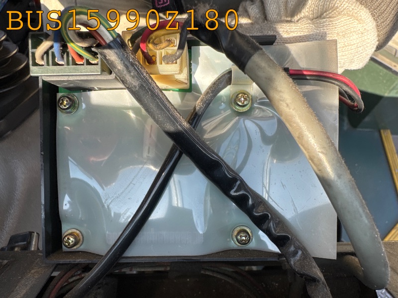 BUS15990Z180