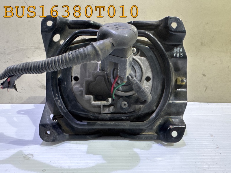 BUS16380T010