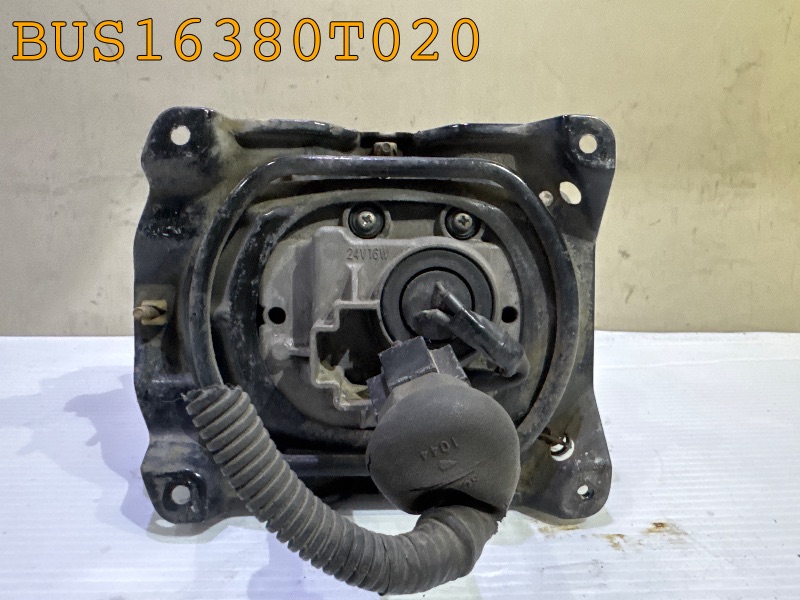 BUS16380T020