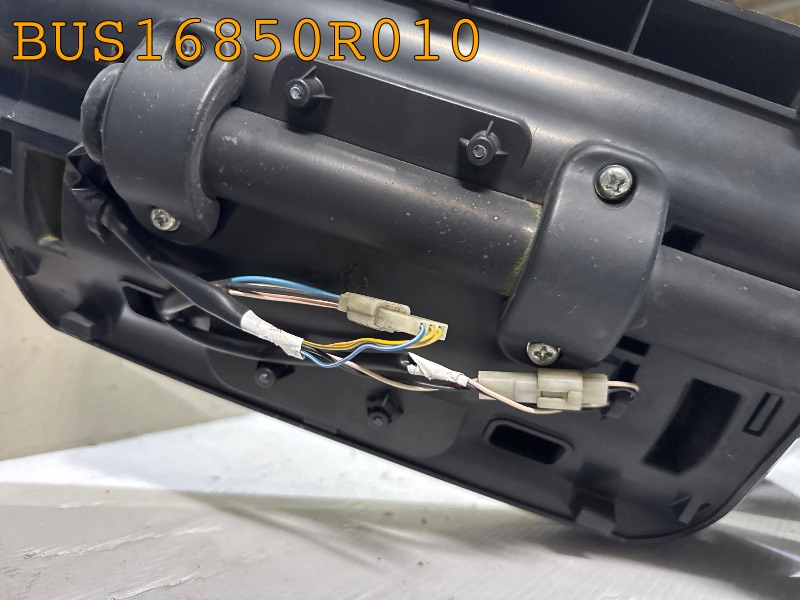 BUS16850R010