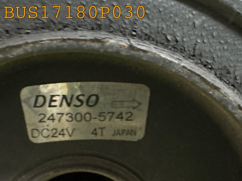 BUS17180P030
