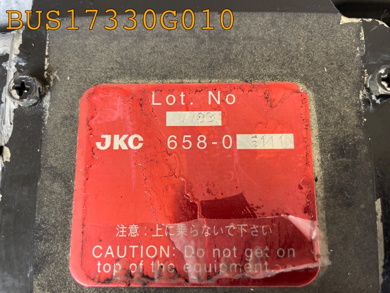 BUS17330G010