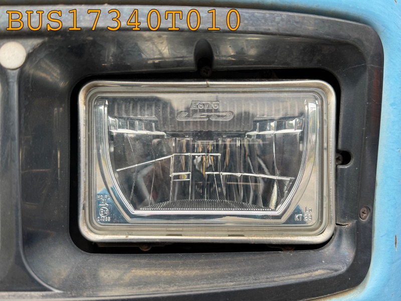 BUS17340T010
