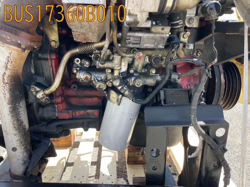 BUS17360B010