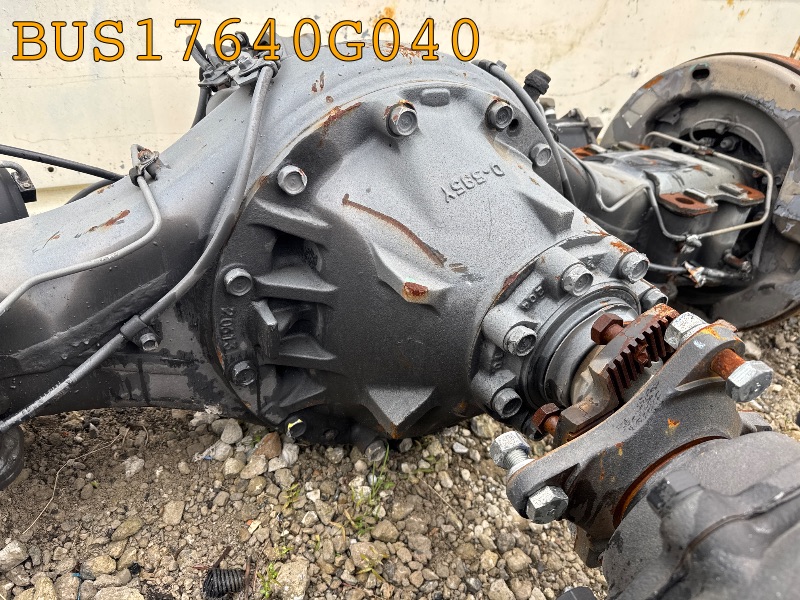 BUS17640G040