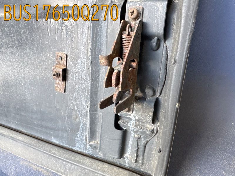 BUS17650Q270
