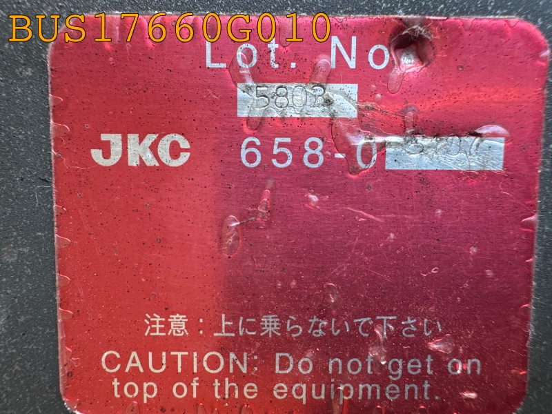 BUS17660G010