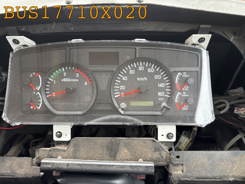 メーターパネル