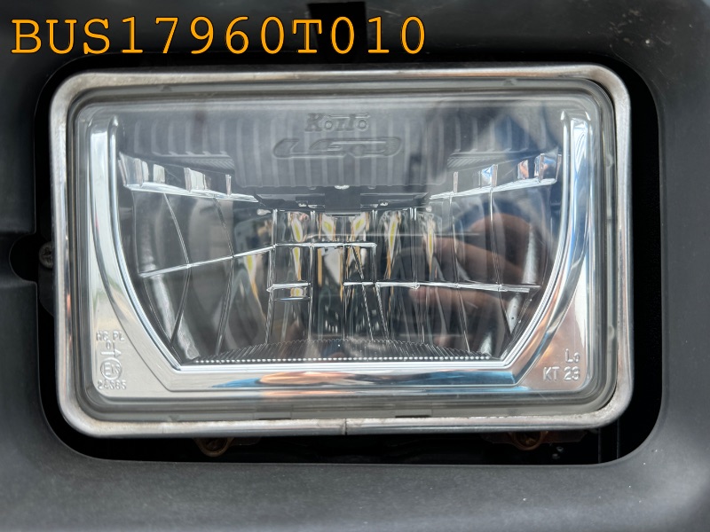 BUS17960T010