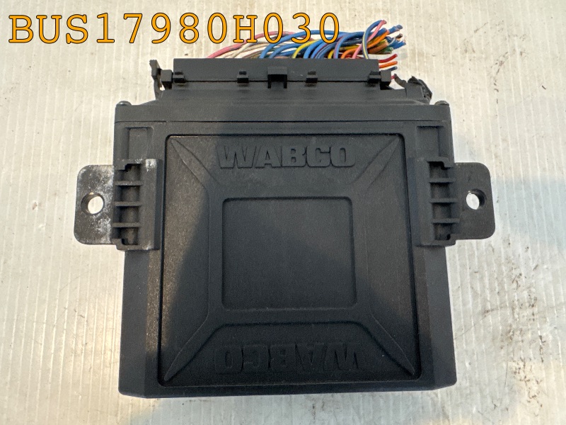 BUS17980H030