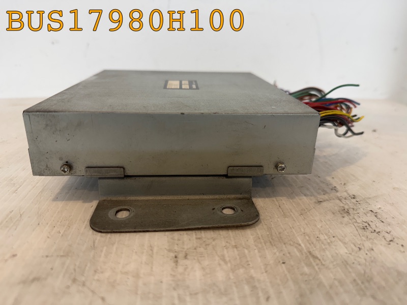 BUS17980H100