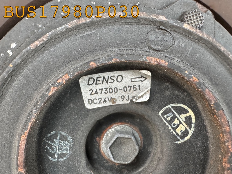 BUS17980P030