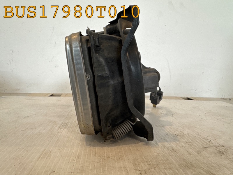 BUS17980T010