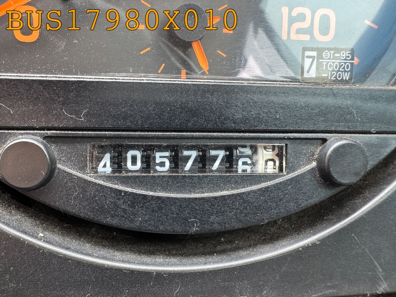 BUS17980X010