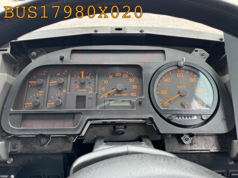 BUS17980X020