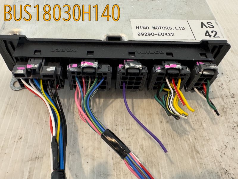 BUS18030H140