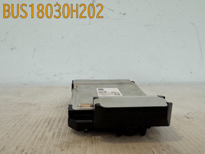 BUS18030H202