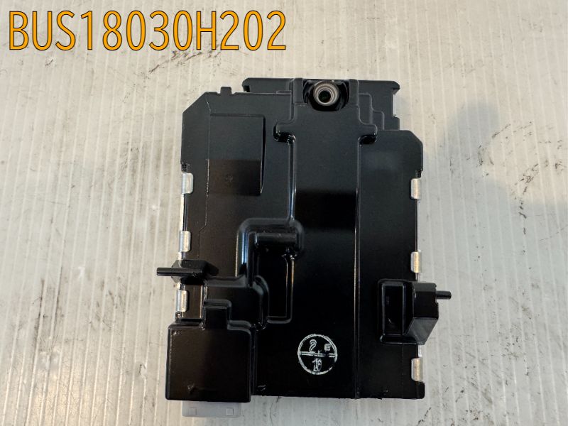 BUS18030H202