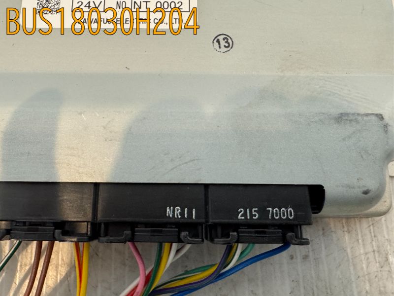 BUS18030H204