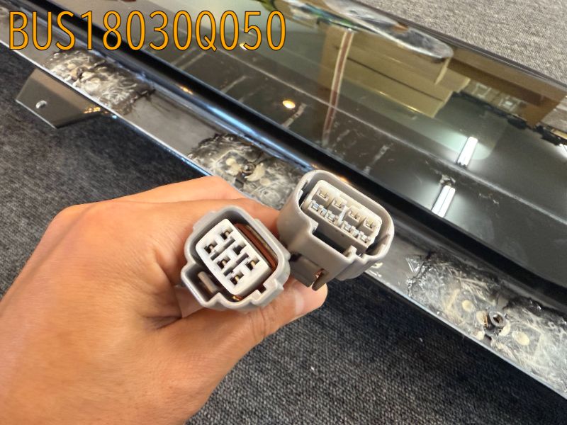 BUS18030Q050