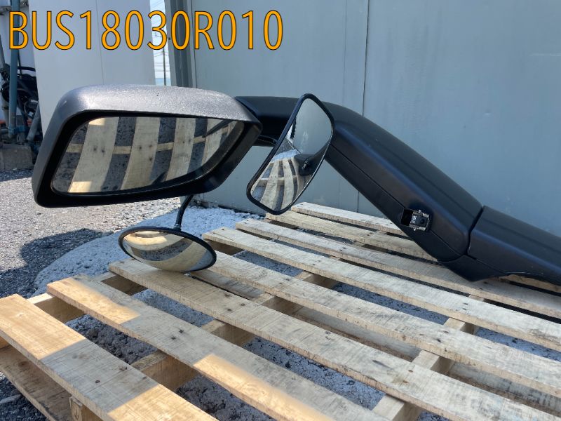 BUS18030R010