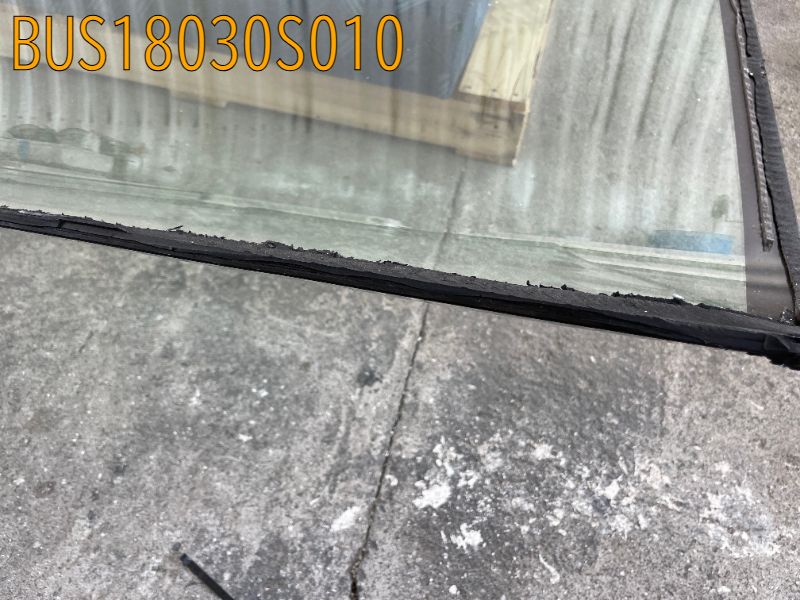 BUS18030S010