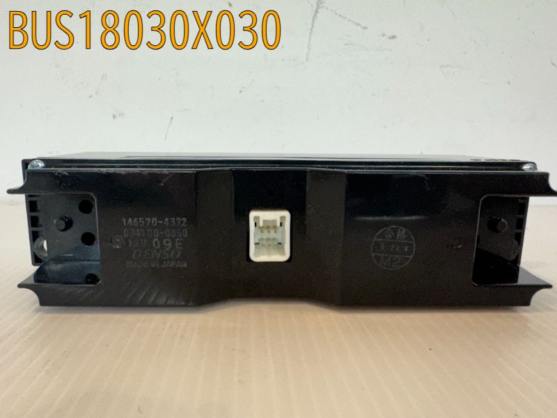 BUS18030X030