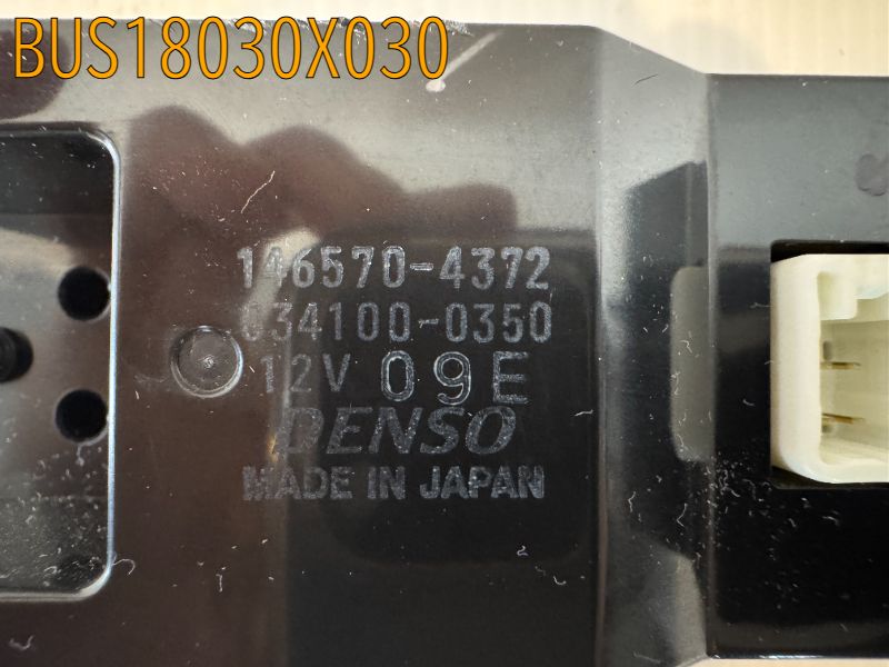 BUS18030X030