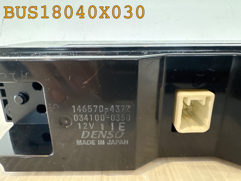 BUS18040X030