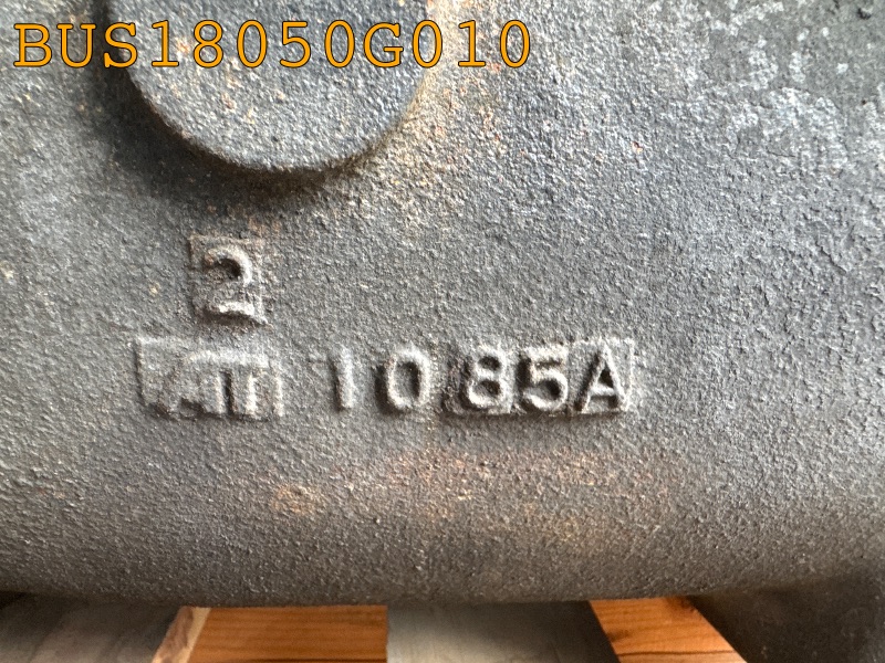 BUS18050G010
