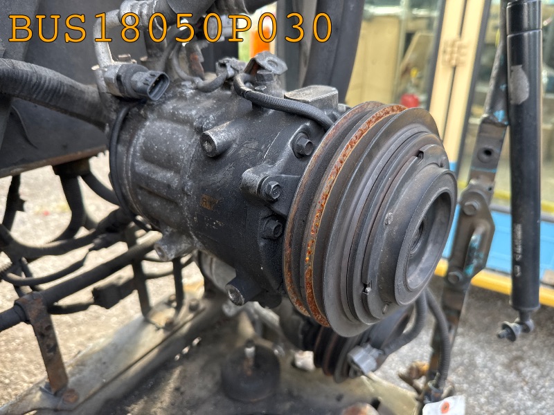 BUS18050P030