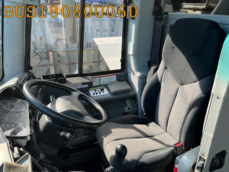運転席シート