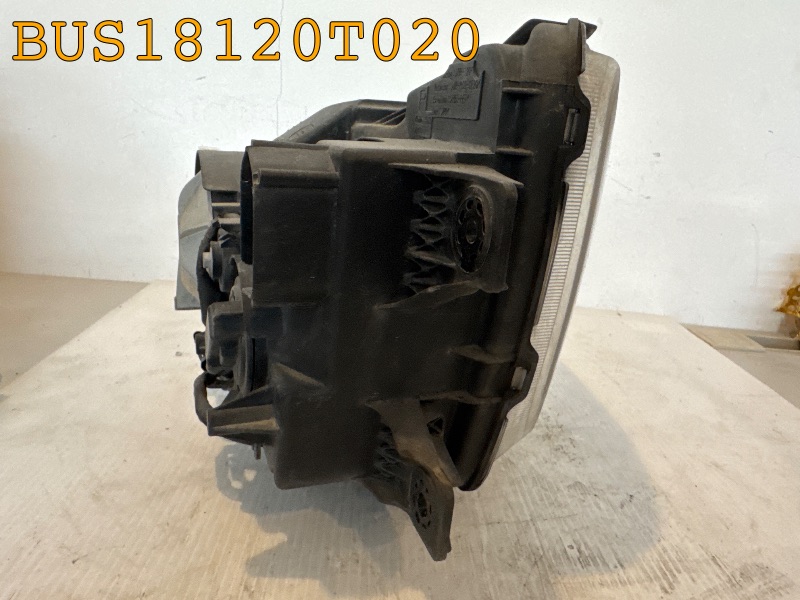 BUS18120T020