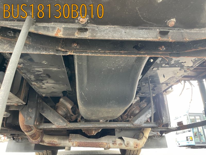 BUS18130B010