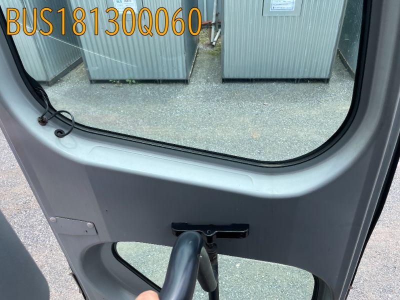 BUS18130Q060