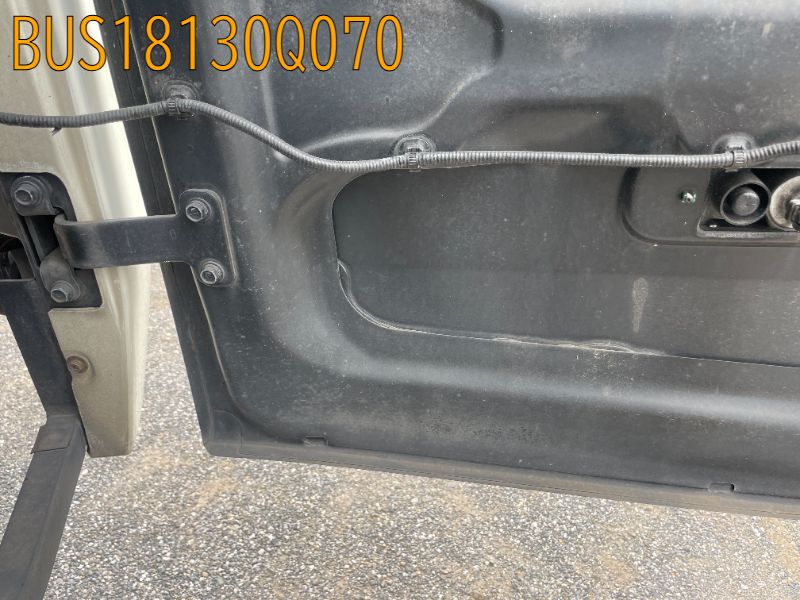 BUS18130Q070