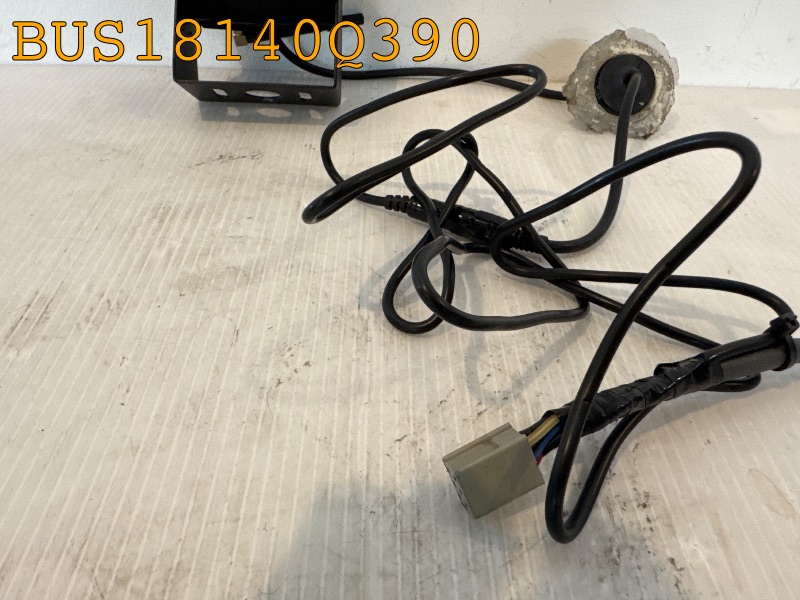 BUS18140Q390