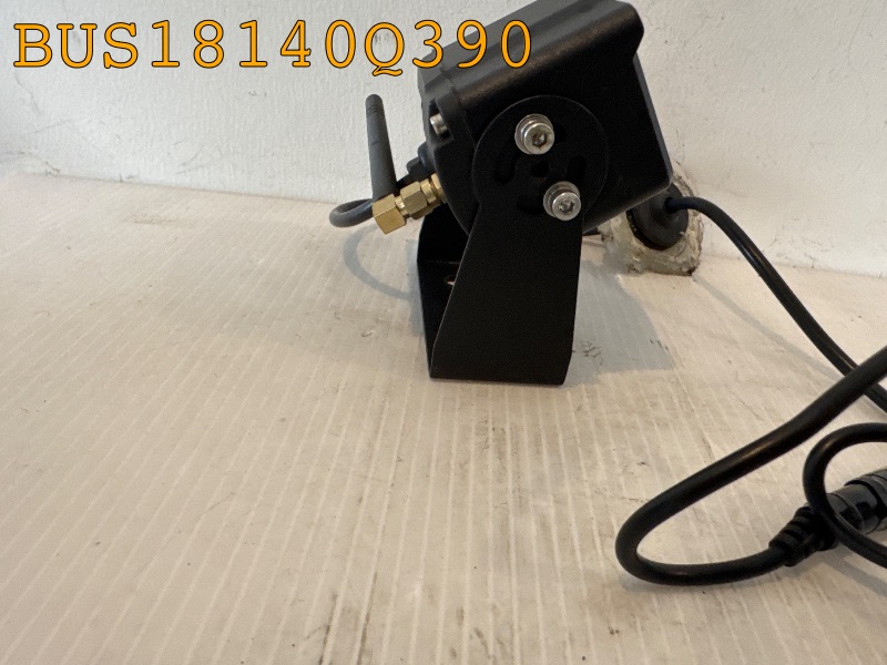 BUS18140Q390