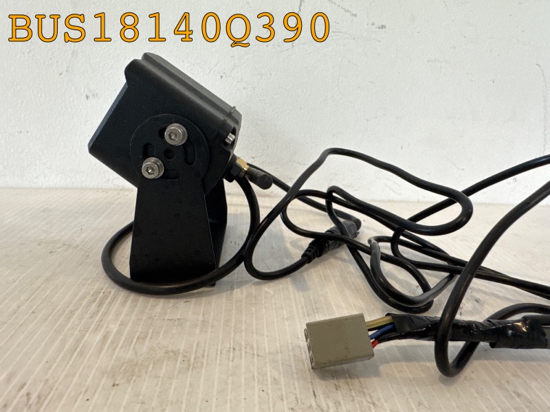BUS18140Q390