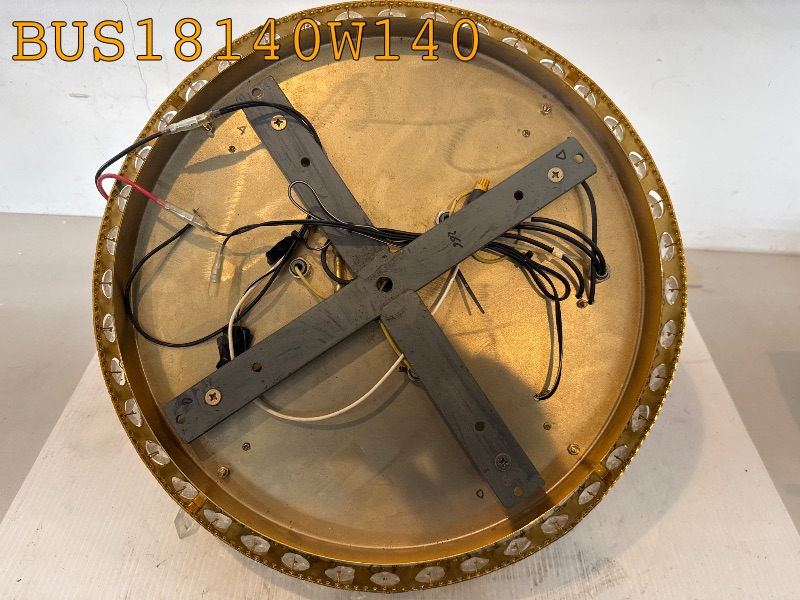 BUS18140W140