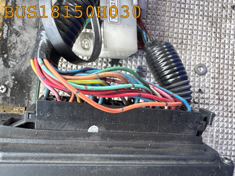 BUS18150H030