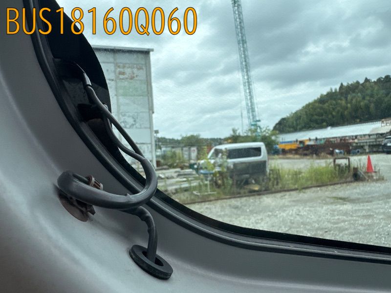 BUS18160Q060