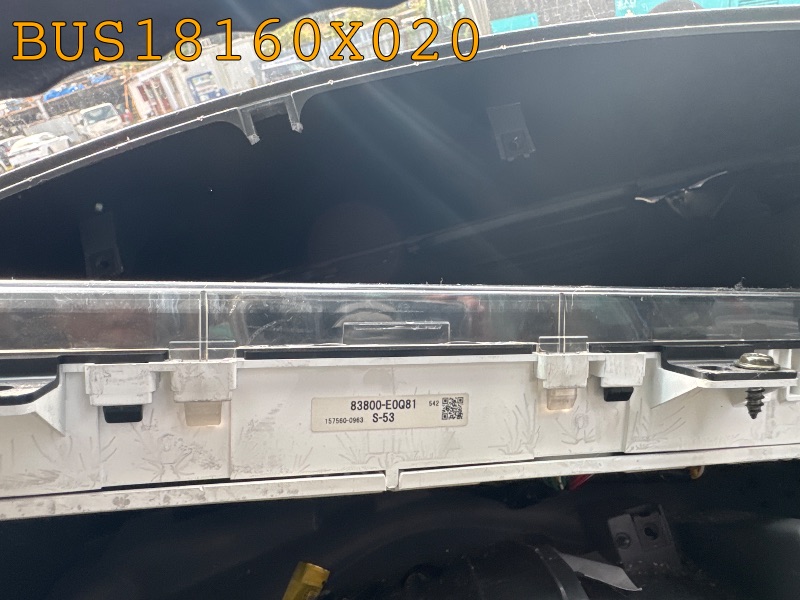 BUS18160X020