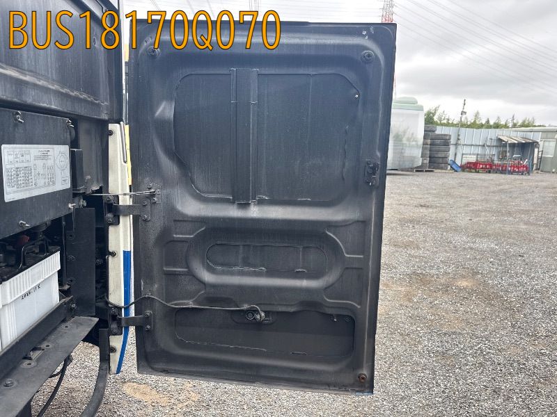 BUS18170Q070