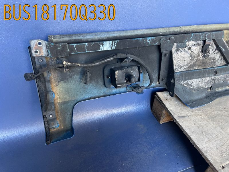 BUS18170Q330