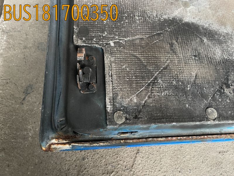 BUS18170Q350
