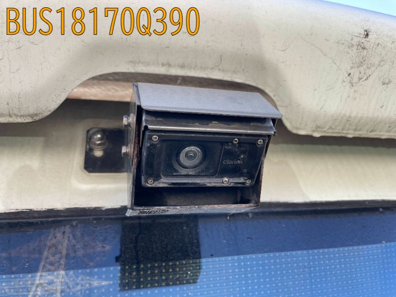 BUS18170Q390