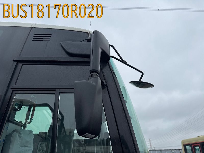 BUS18170R020