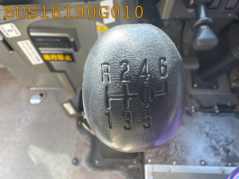 BUS18190G010